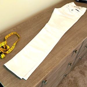 White miss me jeans